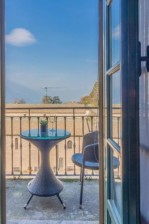 Διαμέρισμα Bellagio Central Square By Wonderful Italy Ιταλία